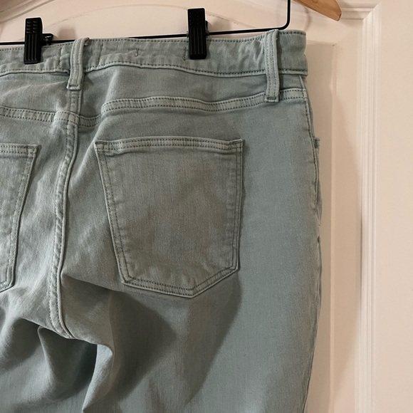 Universal Thread Mint Green Mid Rise Skinny Jeans Women’s Size 8 - Picture 2 of 16